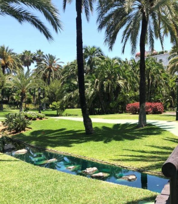 Apartament Playa Del Duque Ocean Club 1 *